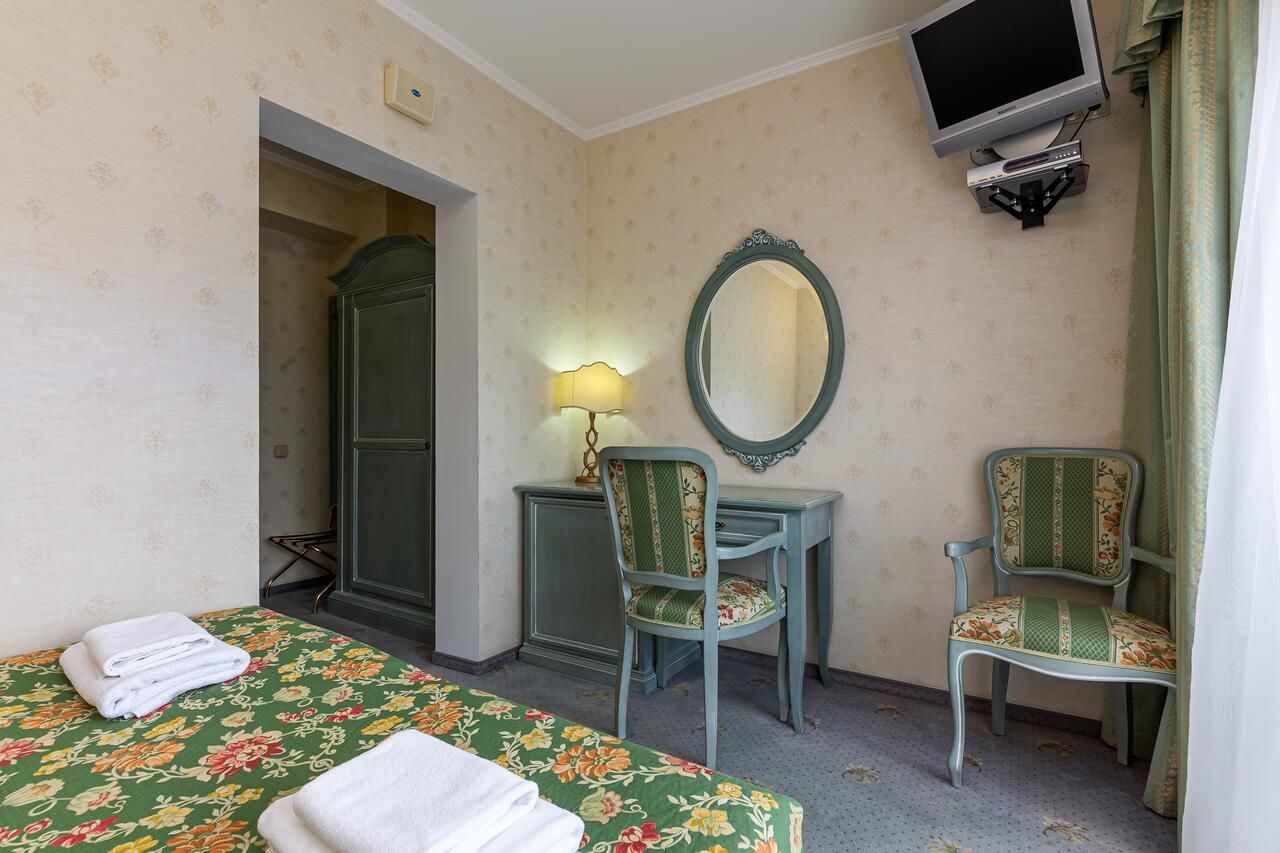 Отель Edelweiss Яремче