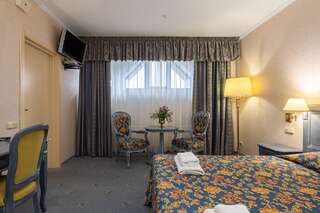 Отель Edelweiss Яремче Люкс-3