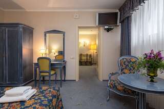 Отель Edelweiss Яремче Люкс-4